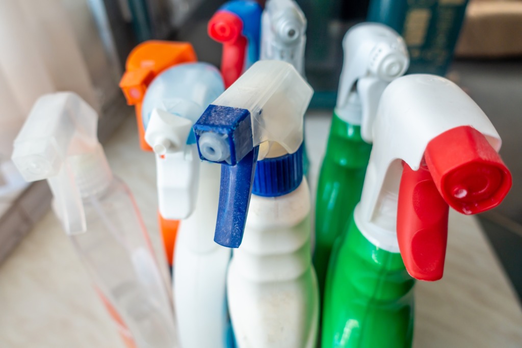 The Hazards of Bleach Fumes Indoors